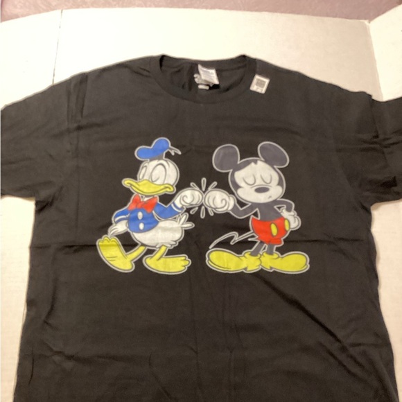 Disney Mickey Mouse & Donald Duck Graphic T-shirt New Size Large - Picture 1 of 5